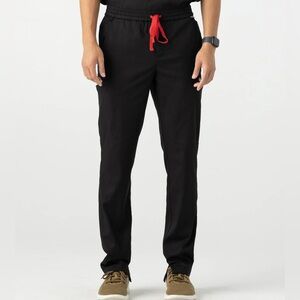 SCRUB PANTS
TENCEL™ Sable‎ ‎ Tapered Scrub Pants